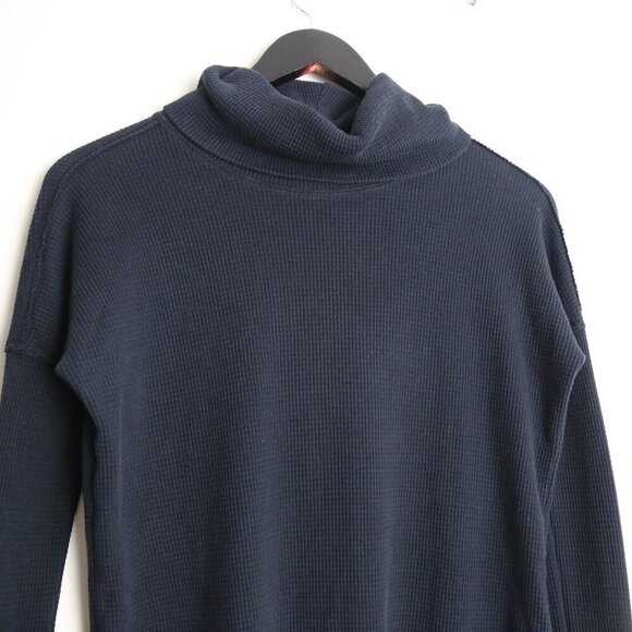 Aritzia Tna Thermal Cowl Neck Black Waffle Knit Long-sleeve Shirt Size XXS - Picture 3 of 9